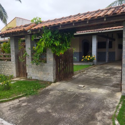 Excelente casa no condominio princess park , em Praia seca